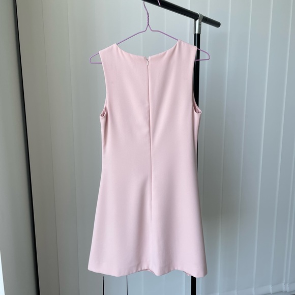 Forever New Shift Dress in Soft Pink - Size 8 - Picture 2 of 9